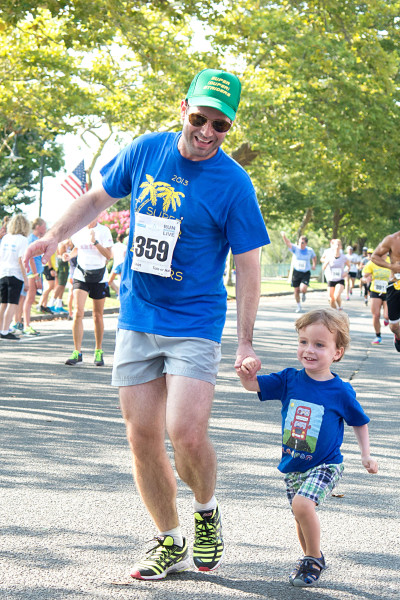 Ben Asen Event Photo: Father and son walking in the Lung Cancer Research Fund Walk