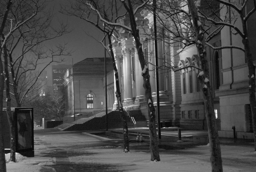 Ben Asen Personal Work Photo: black and white photo of the Metropolitan Museum of Art in New York City at night with snow.